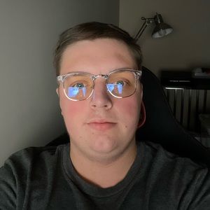 Meet your Posher, Ethan